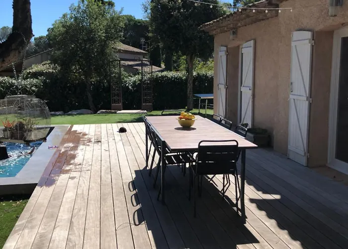 Au Grand Chene Villa *